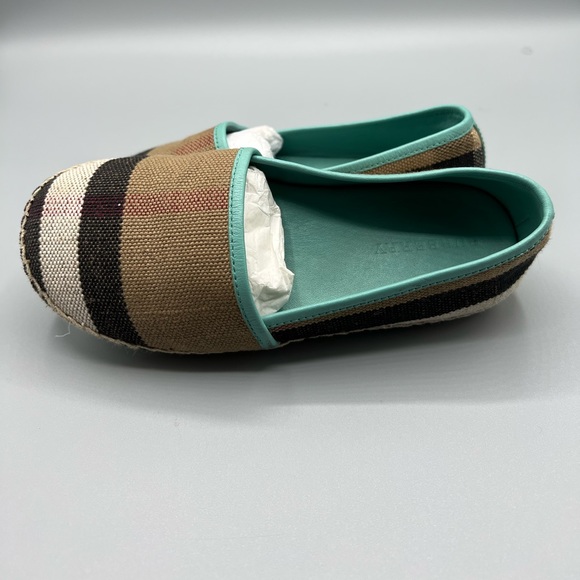 Burberry Kids Espadrilles Girls comfortable Shoes Beige and blue size 30 - Picture 2 of 14